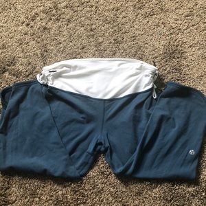 Lululemon Capris